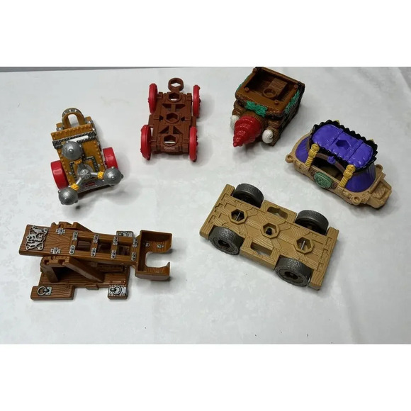Fisher-Price Other - Vintge 2001 Fisher Price Imaginext Battle Castle Extra Parts Lot Of 6